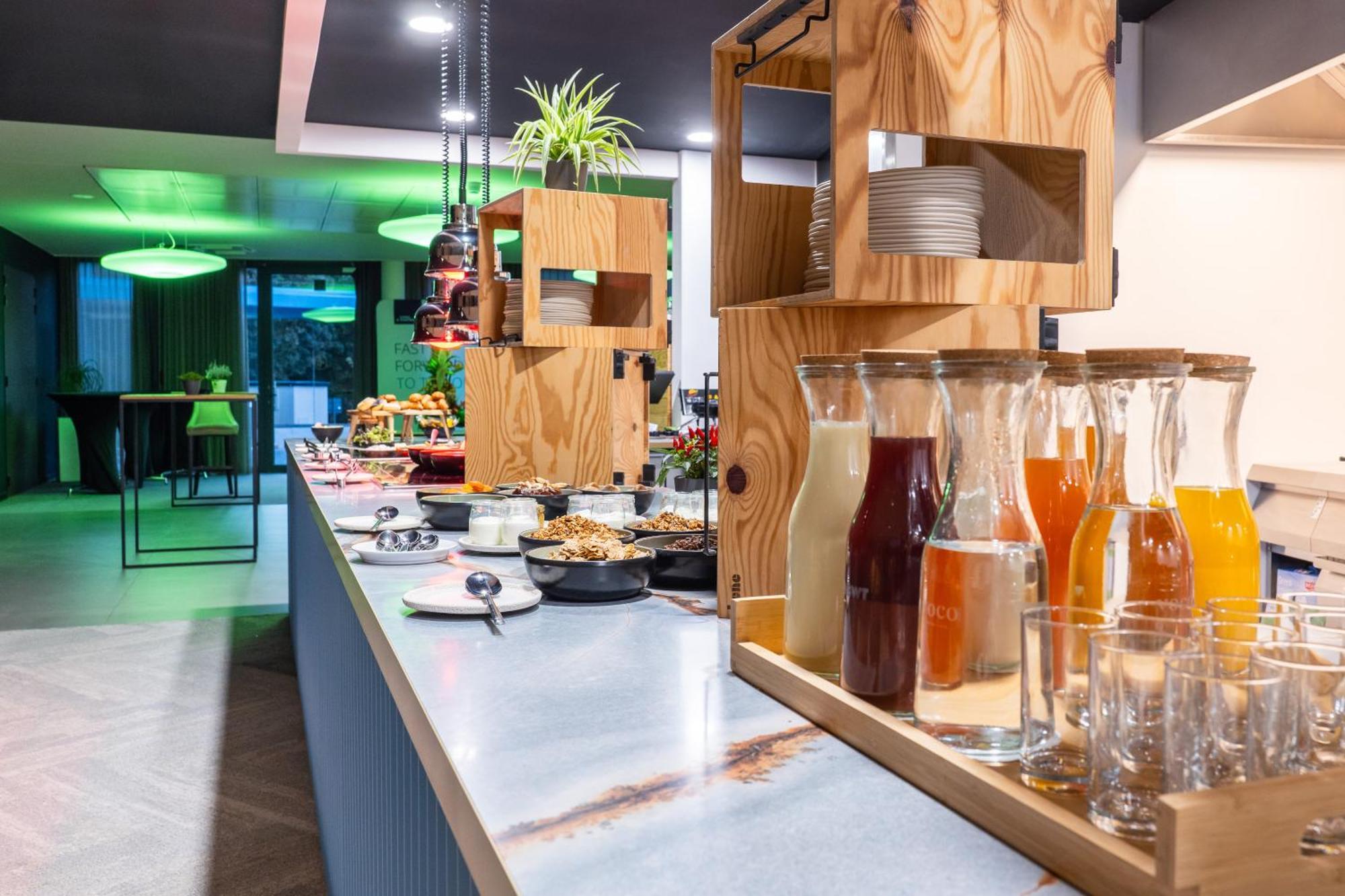 Voco Brussels City North By Ihg Vilvoorde Zewnętrze zdjęcie